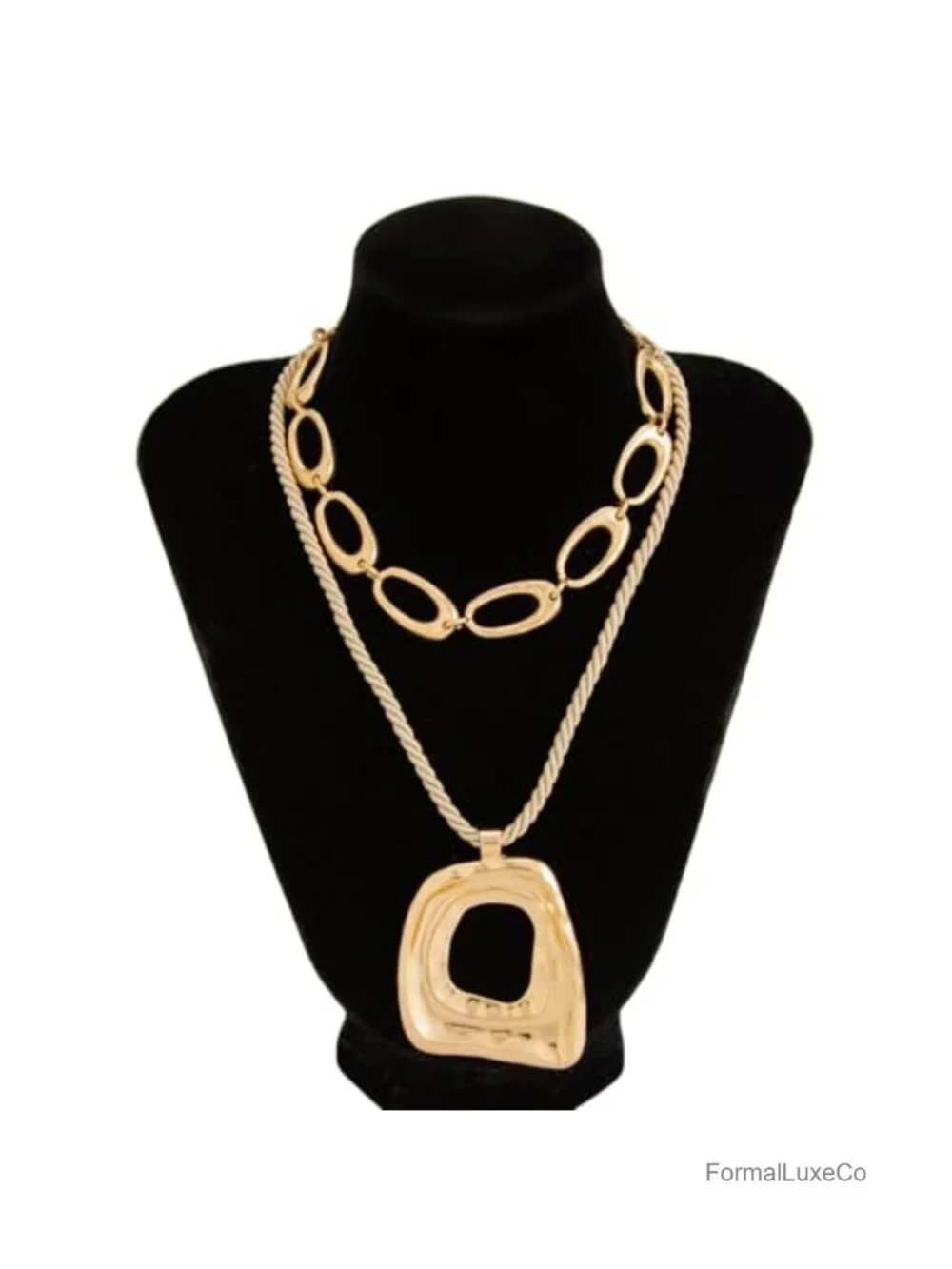 Geometric Hollow Square Pendant Rope Chain Necklace Gold-Tone Alloy Statement